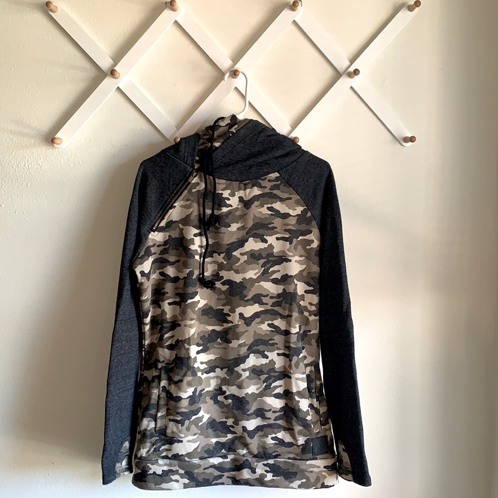 Camo Fashion Hoodie